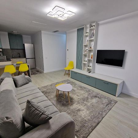 Yza Mamaia Corallia 外观 照片