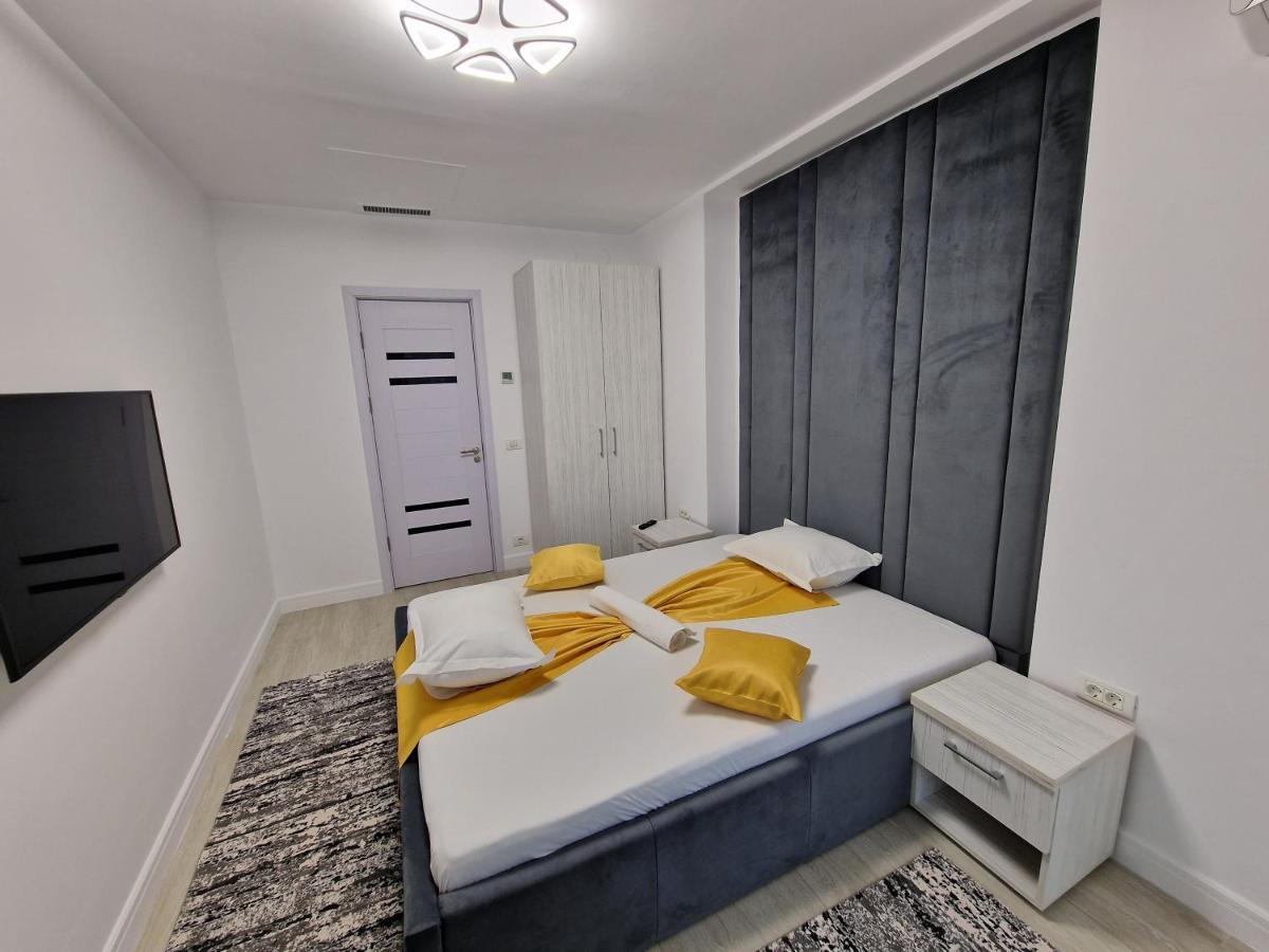 Yza Mamaia Corallia 外观 照片